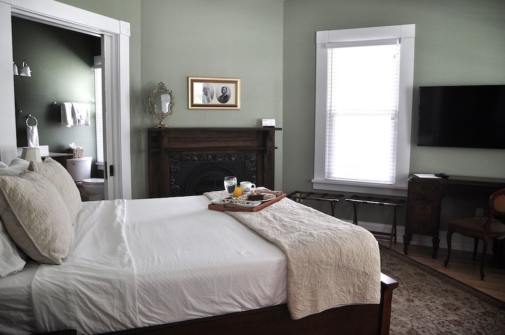 Greenway House Bed & Breakfast 4*